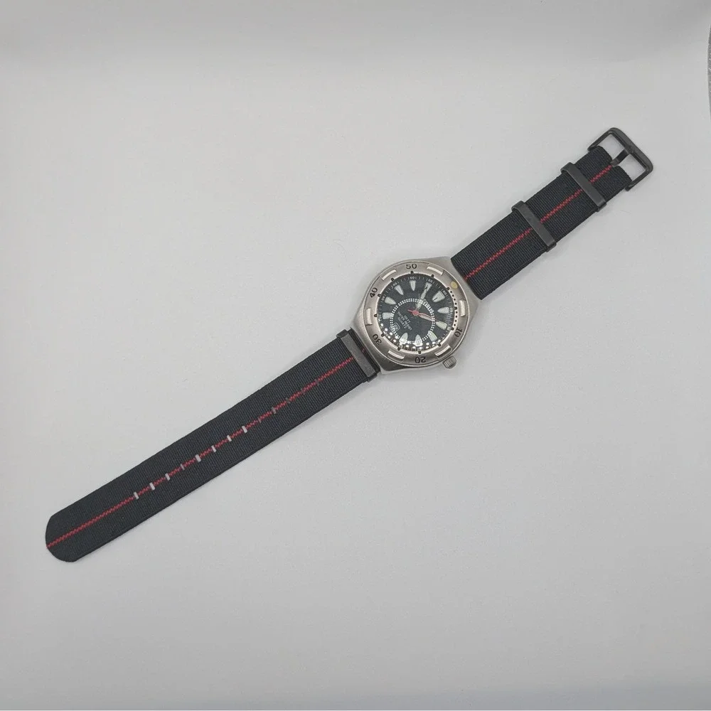 Benrus W1512 Quartz Diver Style Watch Black Dial NATO Strap 43mm Date Lume - Picture 9 of 10